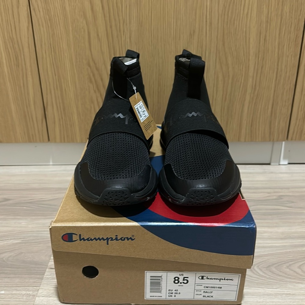 Brand New Champion Rally Shoes Size 8.5 mens black